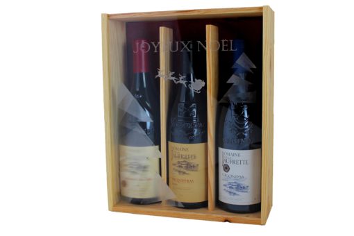 Coffret cadeau gravé "Joyeux Noël" + trois bouteilles Domaine de la Jaufrette